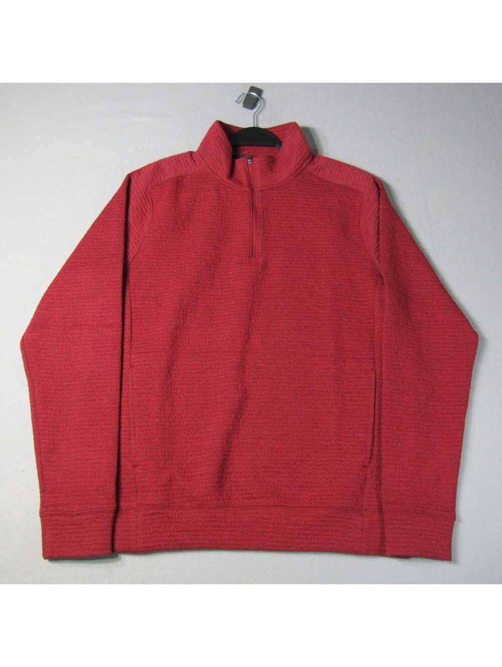 NWT VRST Recharge Lunar 1/4 Zip Sweatshirt Men's M Cranberry Crisp Heather